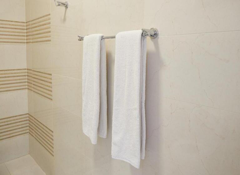 اتاق لوکس با چشمانداز دریا, Malika Nungwi