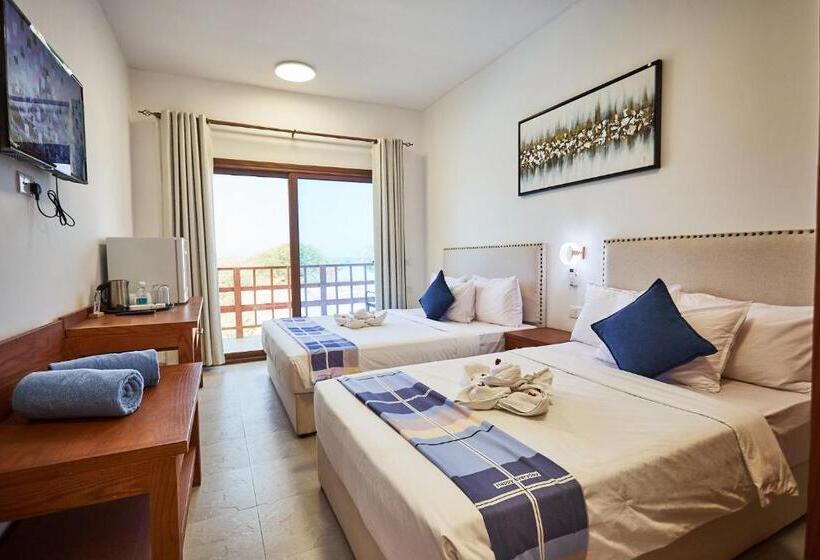 اتاق استاندارد با چشمانداز استخر, Malika Nungwi