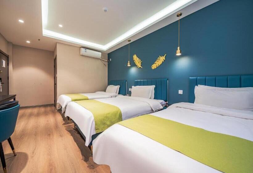 חדר סופריור לשלושה, Wutong Ins Designer