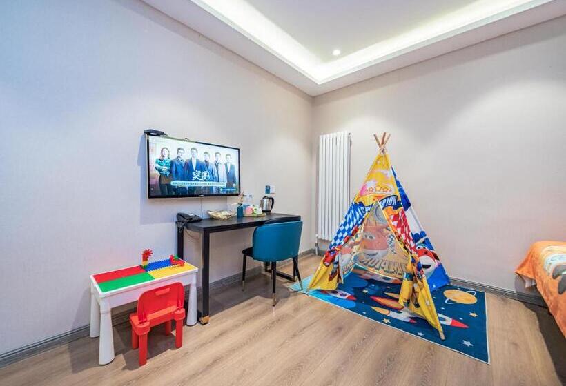 חדר משפתחתי סופריור, Wutong Ins Designer