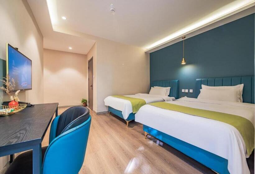 חדר דלוקס עם מרפסת, Wutong Ins Designer