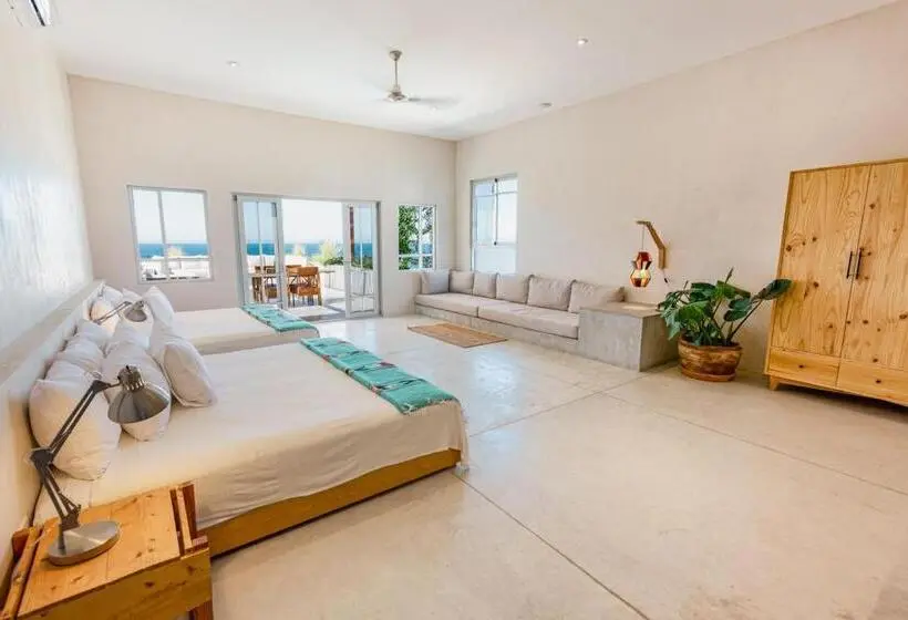 Talo 1 Makuuhuone, Topia Retreat  Sunset Suite