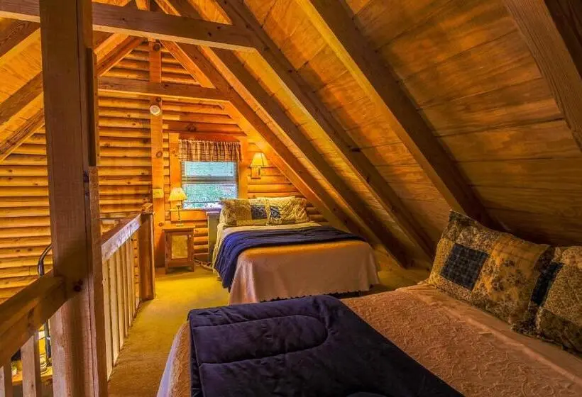 1ベッドルームハウス, Mountainaire Inn And Log Cabins