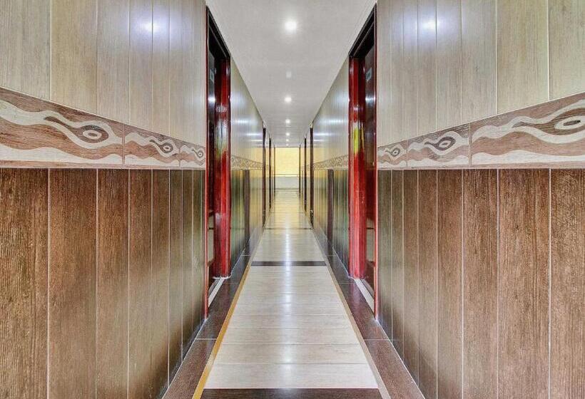 חדר קלאסי לשלושה, Flagship 82582 Aec Residency