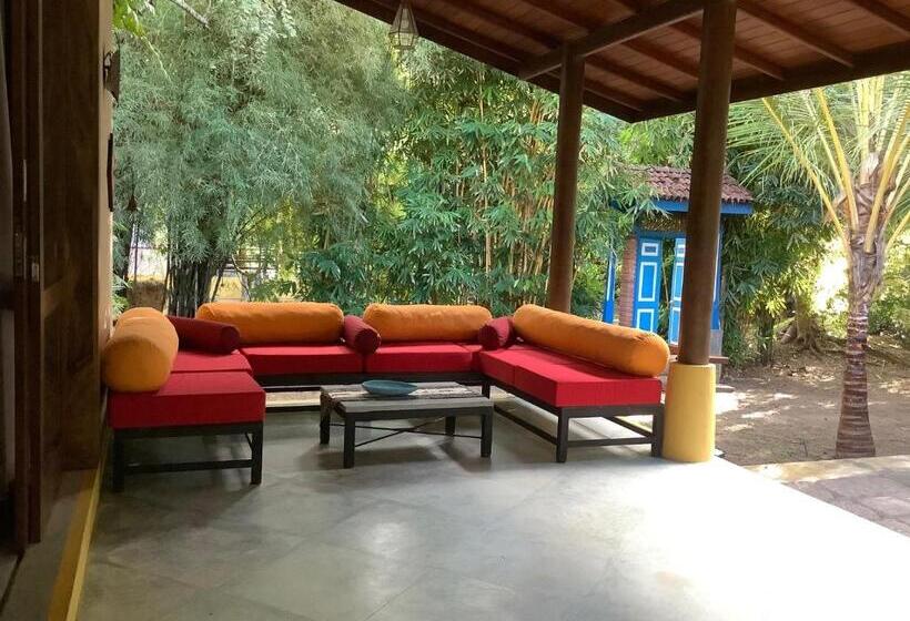 디럭스 스튜디오, Mind Body And Soul