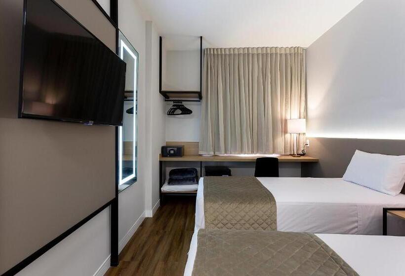 デラックスファミリールーム, Slaviero Rondonopolis