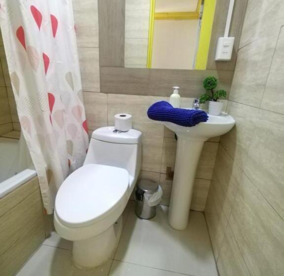 Quarto Familiar, Hostal Estación Recreo