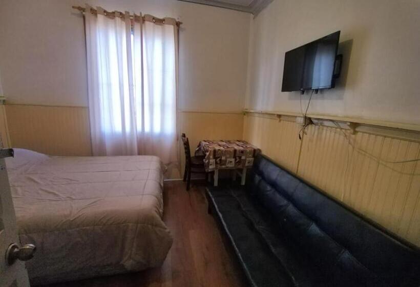 Quarto Economy, Hostal Estación Recreo
