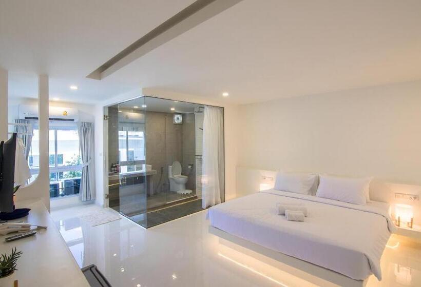 스탠다드 자쿠지 룸, Thewhitehotel By Charoensri   Sha Extra Plus