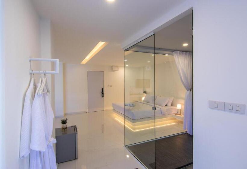 豪华家庭房间, Thewhitehotel By Charoensri   Sha Extra Plus