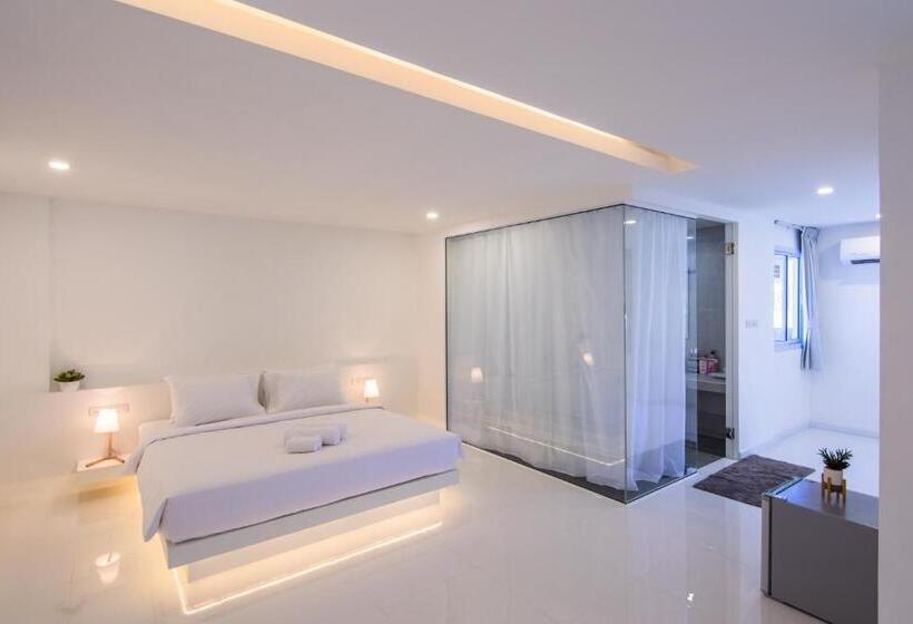 豪华家庭房间, Thewhitehotel By Charoensri   Sha Extra Plus