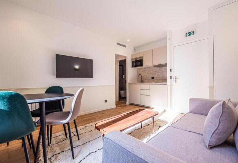 带1个卧室的豪华公寓, Vignature Residence