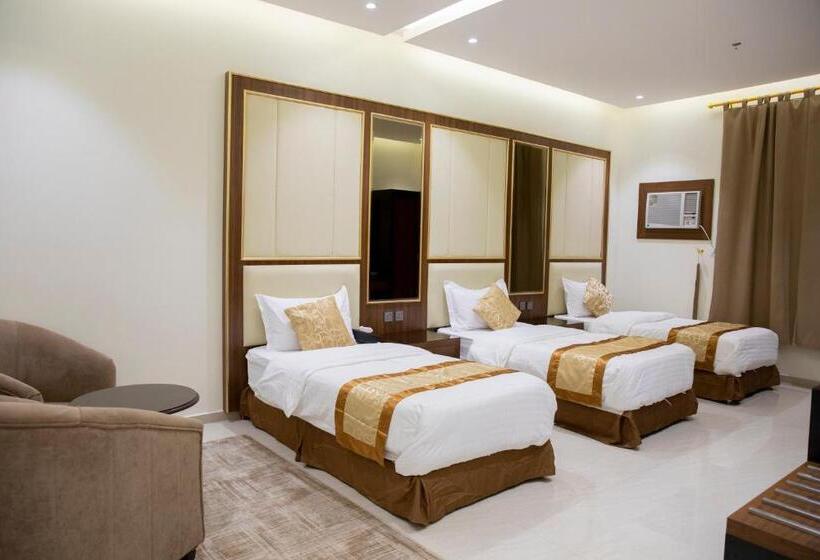 디럭스 트리플 룸, فندق لامير إن Lamer In