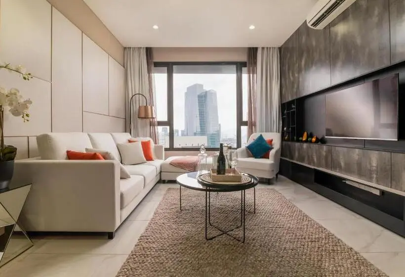 2 Bedroom Apartment with Views, Wyndham Suites Klcc