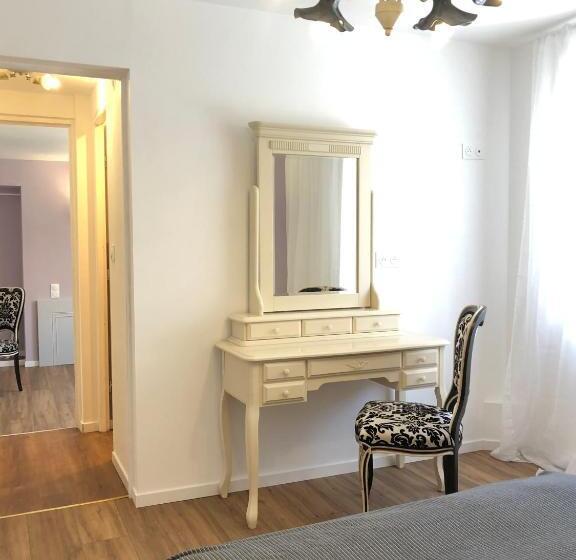 Люкс 2 Спальни, Hôtel D’artiste