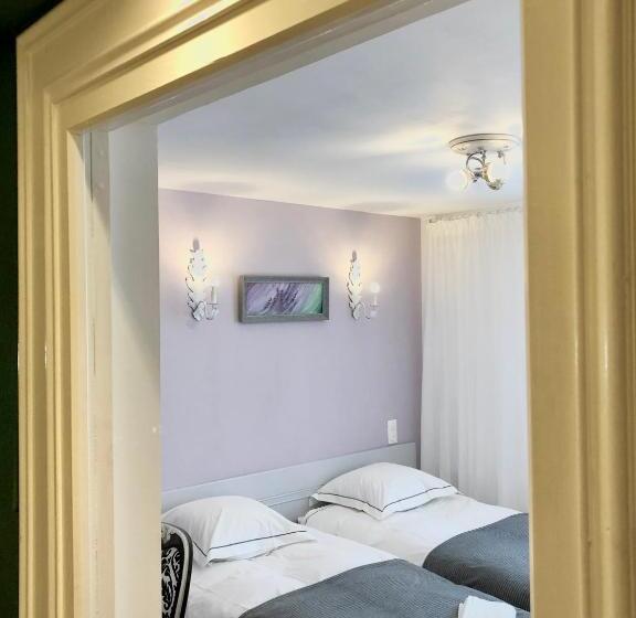 Люкс 2 Спальни, Hôtel D’artiste