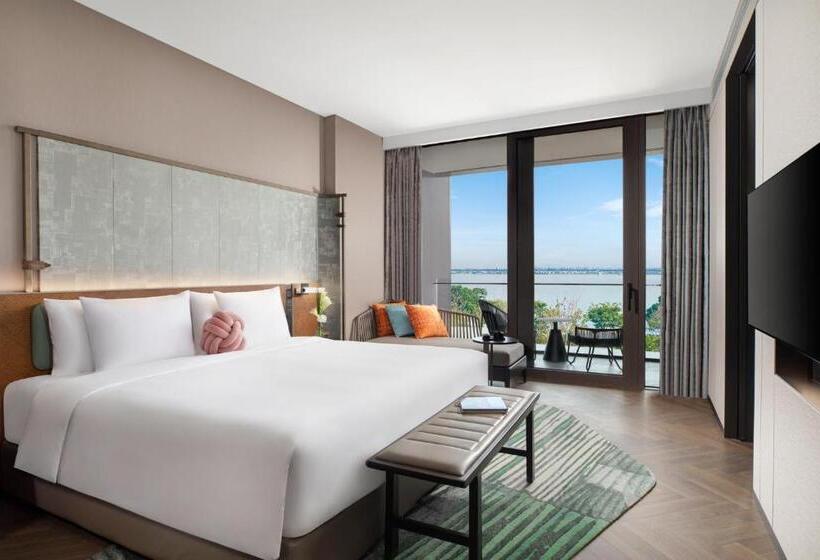 Quarto Premium Vista Lago, Indigo Suzhou Yangcheng Lake, An Ihg