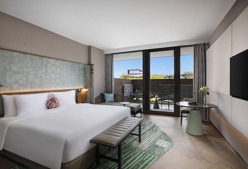 Номер Премиум, Indigo Suzhou Yangcheng Lake, An Ihg
