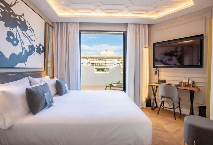 Premium room with terrace, L&h Gran Via Valencia