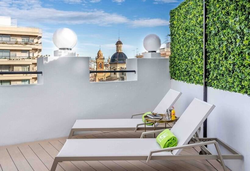 Premium room with terrace, L&h Gran Via Valencia