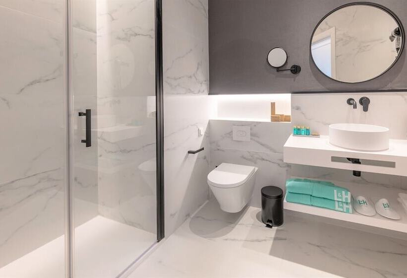 Premium room with terrace, L&h Gran Via Valencia