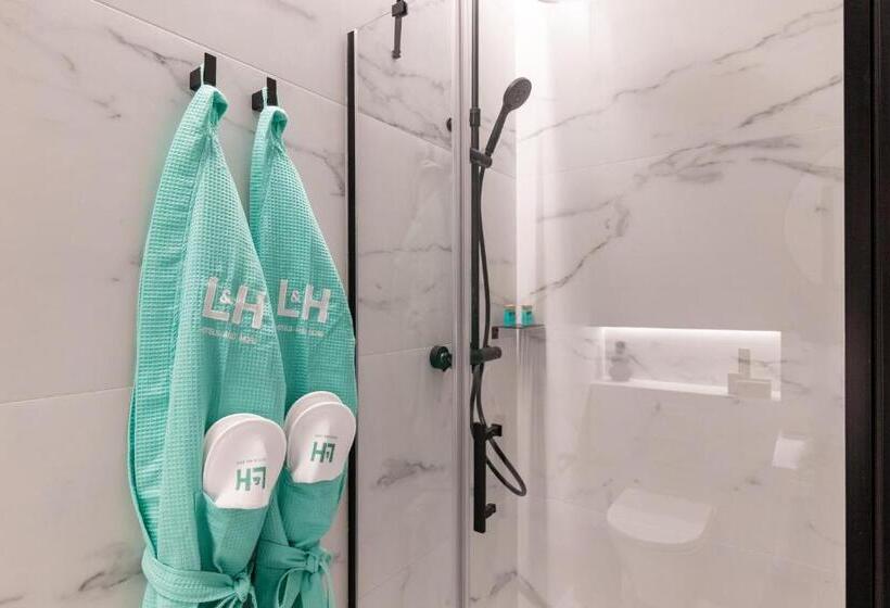 اتاق لوکس, L&h Gran Via Valencia