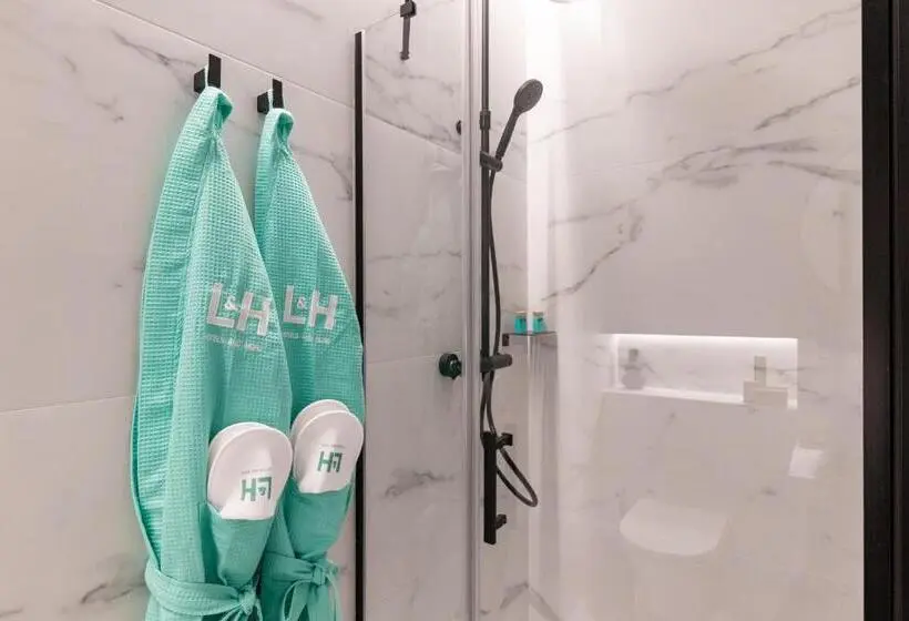 اتاق لوکس, L&h Gran Via Valencia