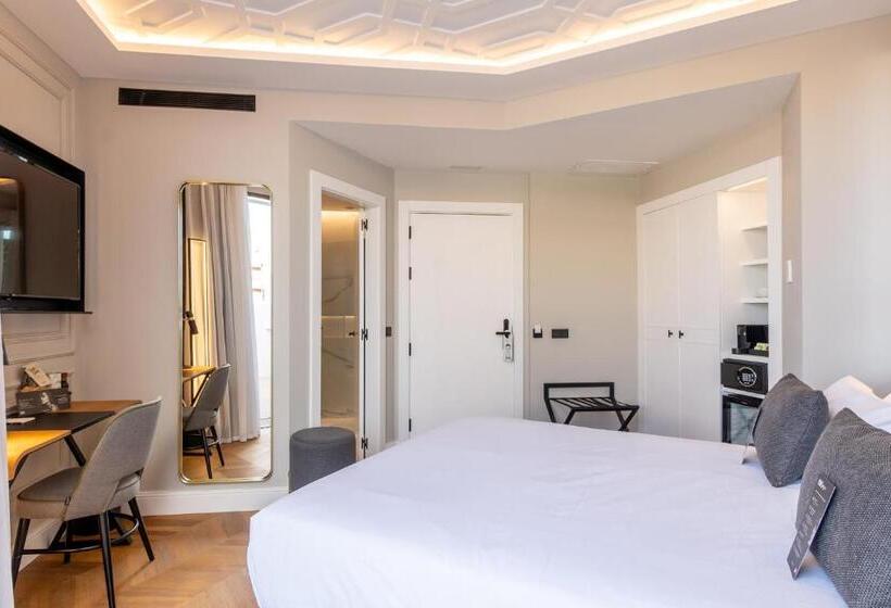 Premium room with terrace, L&h Gran Via Valencia