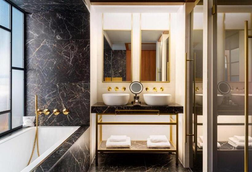 اتاق سوپریور, Radisson Collection Bilbao