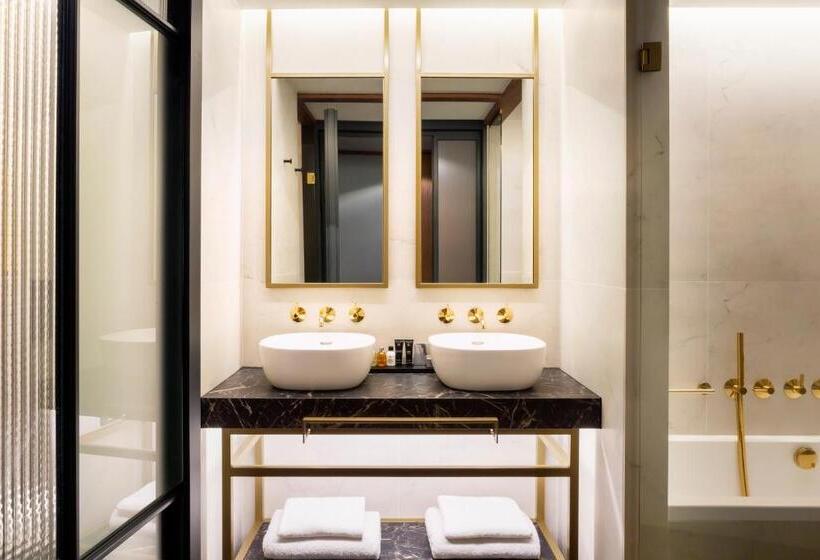 Номер Премиум, Radisson Collection Bilbao