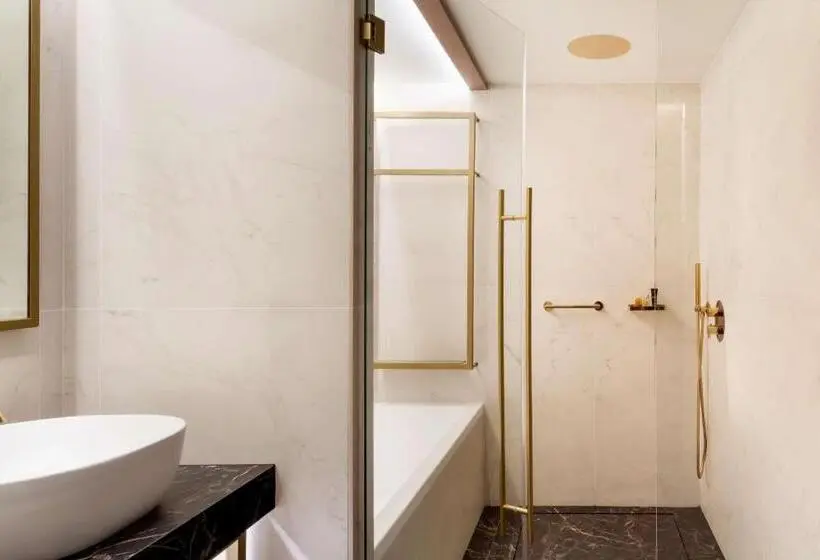 プレミアムルーム, Radisson Collection Bilbao