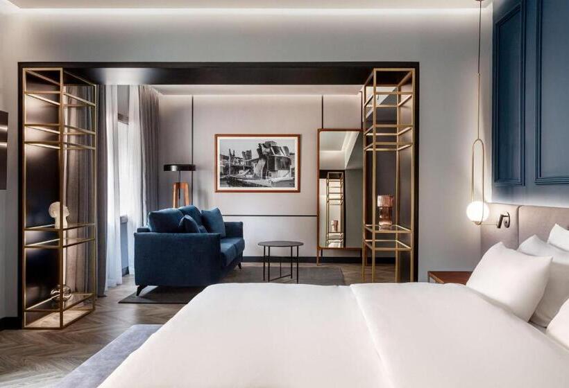 اتاق خانوادگی, Radisson Collection Bilbao