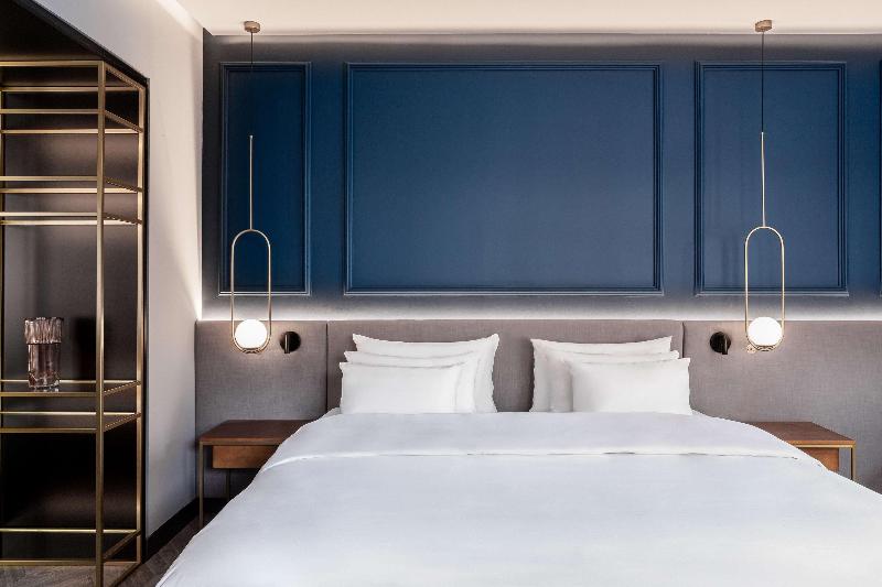 اتاق خانوادگی, Radisson Collection Bilbao