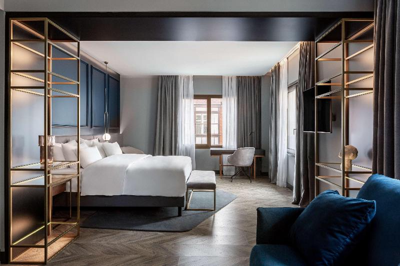 Семейный Номер, Radisson Collection Bilbao
