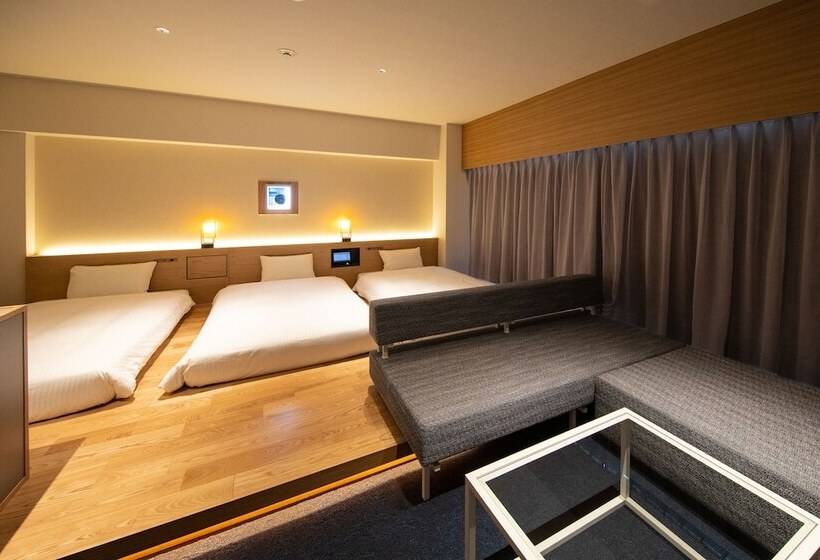 高级三人间, Amanek Beppu Yula Re