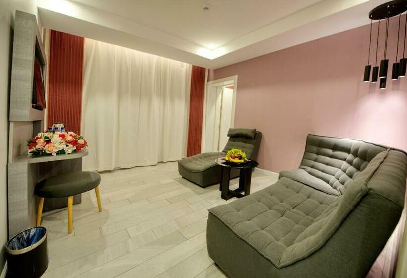 Апартаменты 1 Спальня, شركة الصنوبرة الفندقية فندق منازلي الخزامى