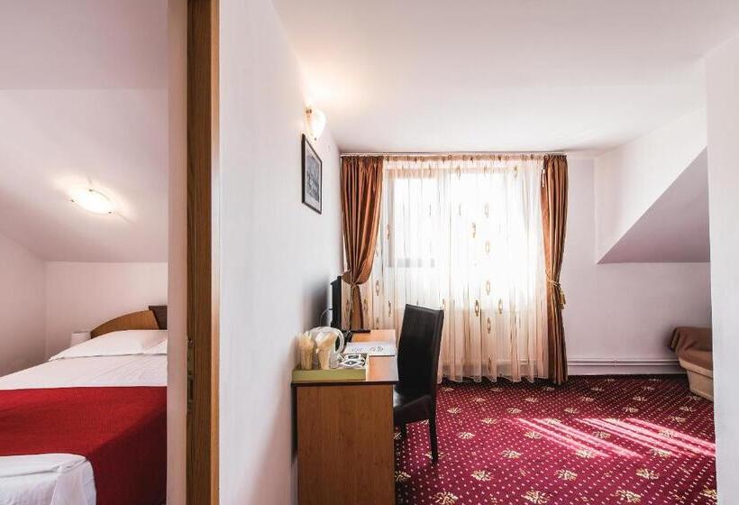 Quarto Deluxe, Raza De Soare