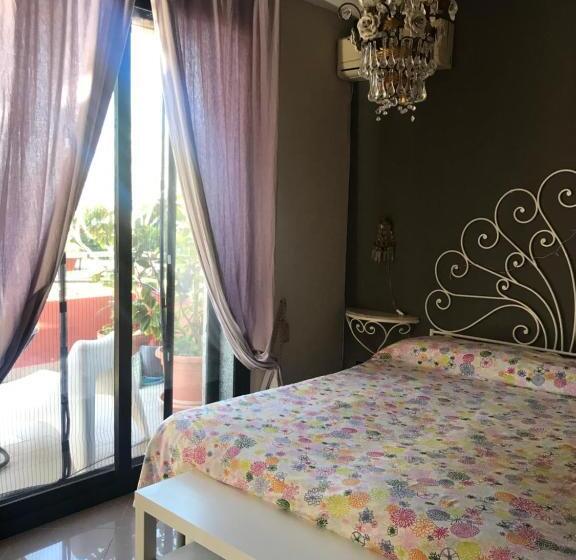 חדר סטנדרט עם מרפסת, Fontane Bianche Guest Rooms