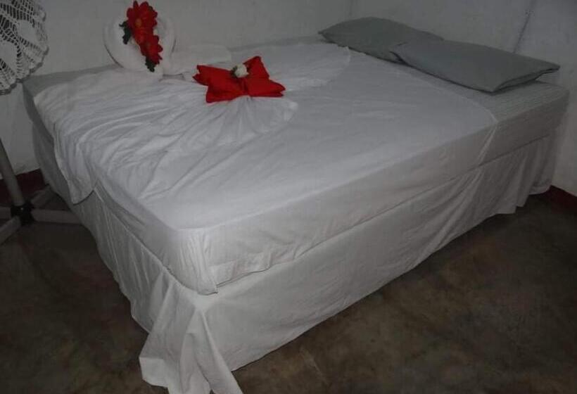스탠다드 룸 킹사이즈 침대, Hostal La Cascada