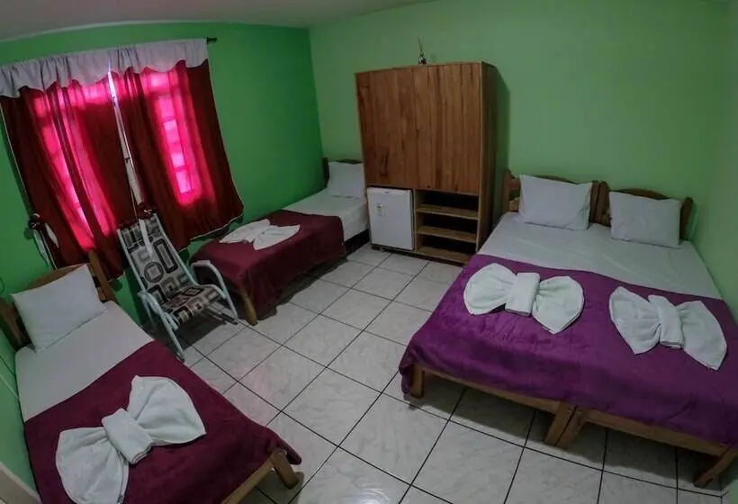 スタンダード4人部屋, Pousada Oliveira Mucugê