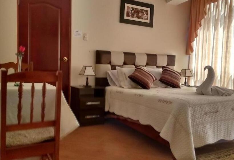 带大床的标准间, Conquistador