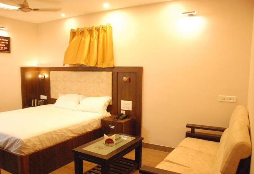 디럭스 룸, Le Emerald Residency