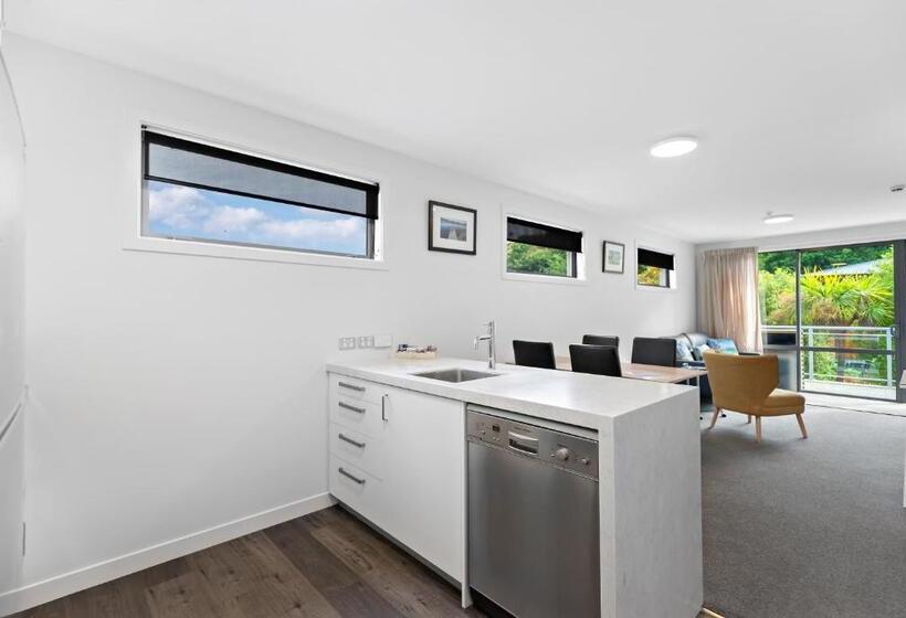 带2个卧室的高级公寓, Belvedere Apartments