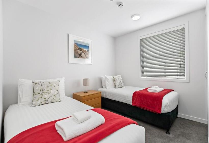 Апартаменты 2 Спальни, Belvedere Apartments