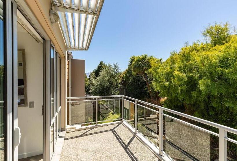 带1个卧室带花园景观的公寓, Belvedere Apartments