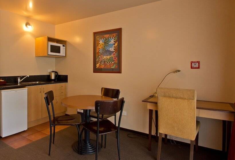 דירת אקזקיוטיב, חדר שינה 1, Broadway Motel