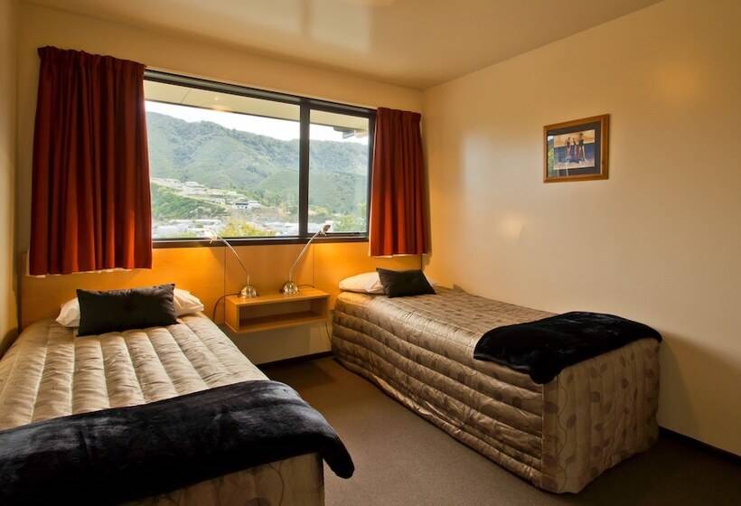 דירת אקזקיוטיב 2 חדרים, Broadway Motel