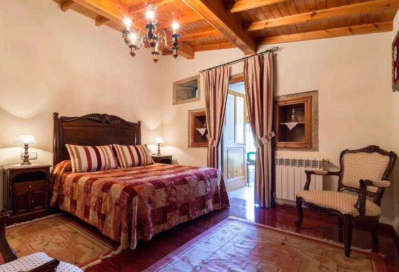 جناح جونيور, Casa De Marcelo