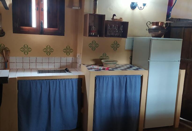 스탠다드 스튜디오, Cortijo Molino Los Justos