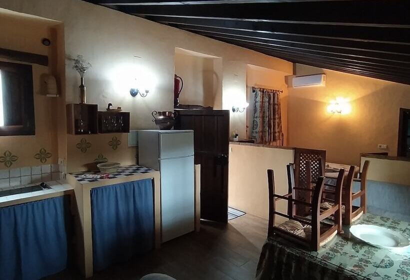 스탠다드 스튜디오, Cortijo Molino Los Justos